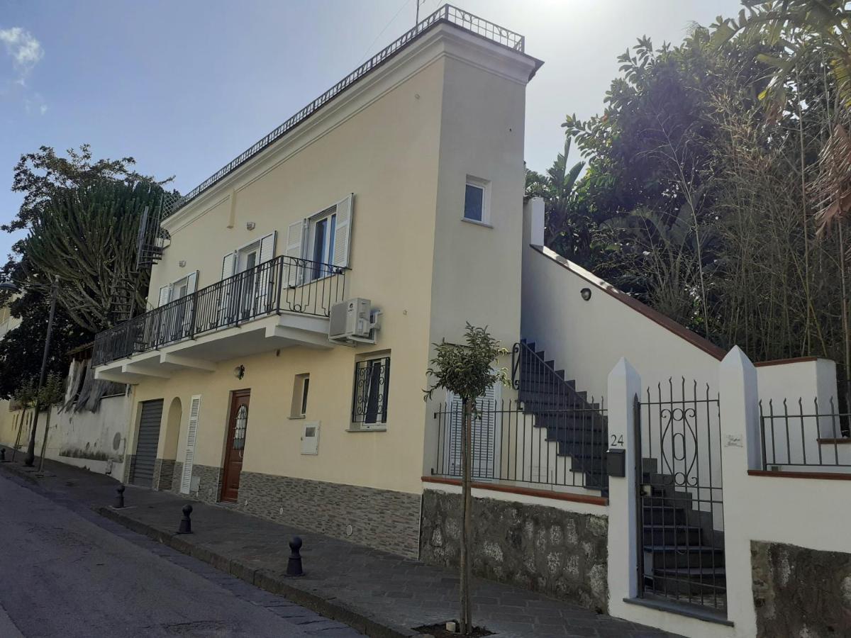 Da Raff House Apartment Lacco Ameno  Bagian luar foto
