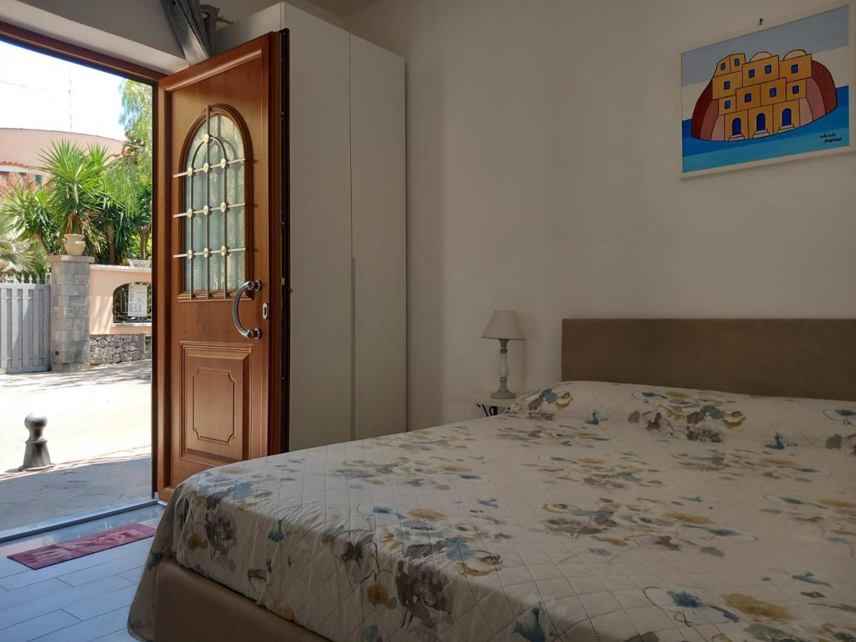 Da Raff House Apartment Lacco Ameno  Bagian luar foto